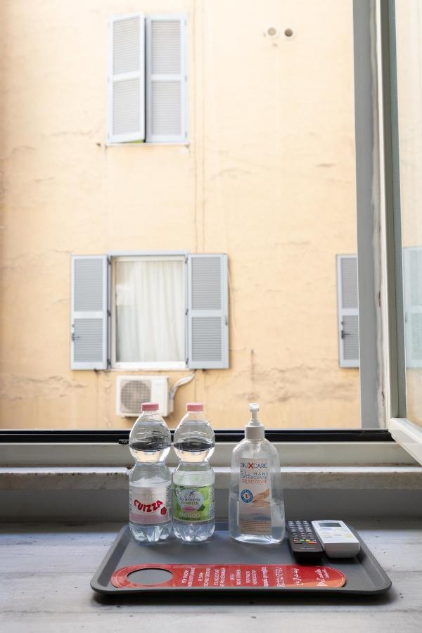 Romafullhouse Guesthouse Zewnętrze zdjęcie